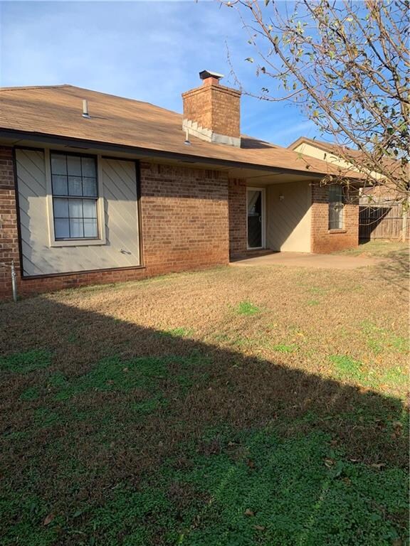 620 Black Hawk Dr, Norman, OK 73072 - photo 3