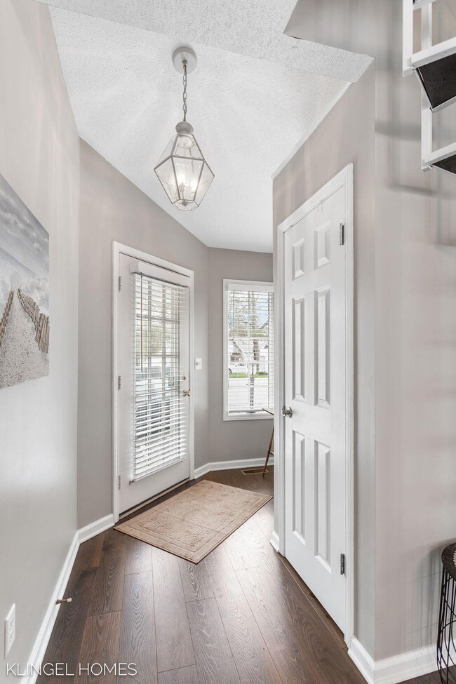 43-web-or-mls-17513-n-fruitport-rd