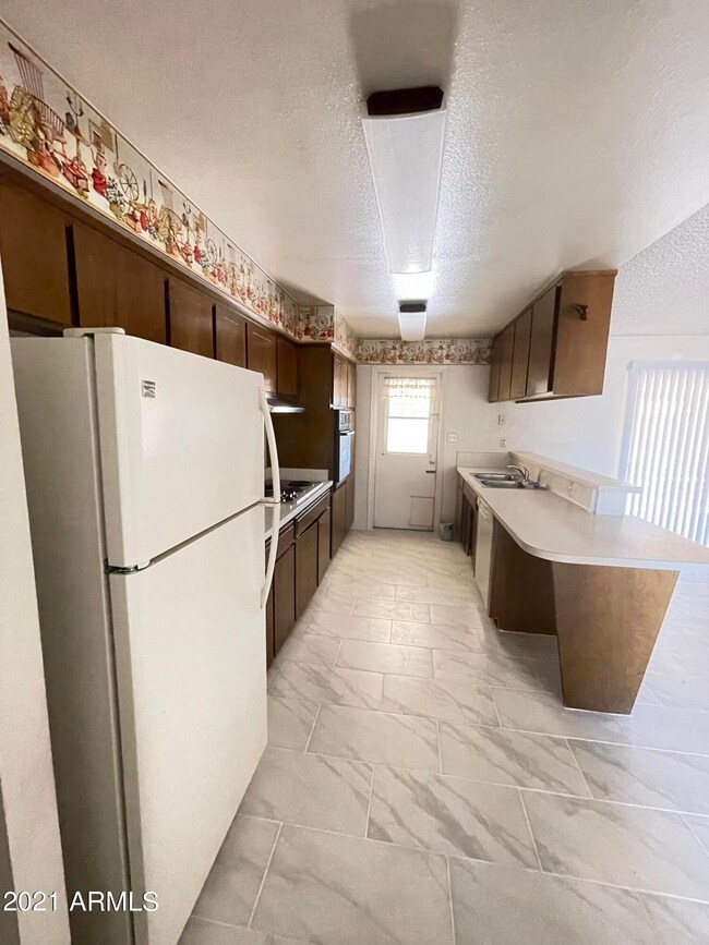 1941 E Del Rio Dr, Tempe, AZ 85282 - photo 4