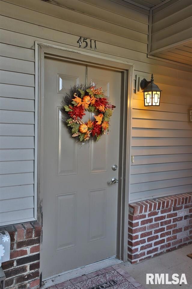 4511 N Tallgrass Ln, Peoria, IL 61615 - photo 2