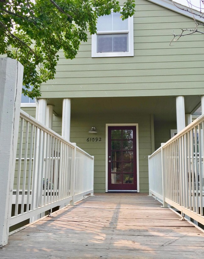 61092 Ferguson Ct, Bend, OR 97702 - photo 2