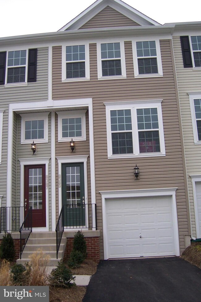 8389 Scotland Loop, Manassas, VA 20109 - photo 2
