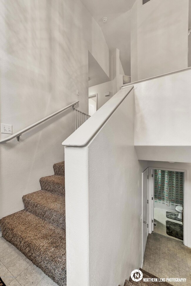 5_EntryStairway