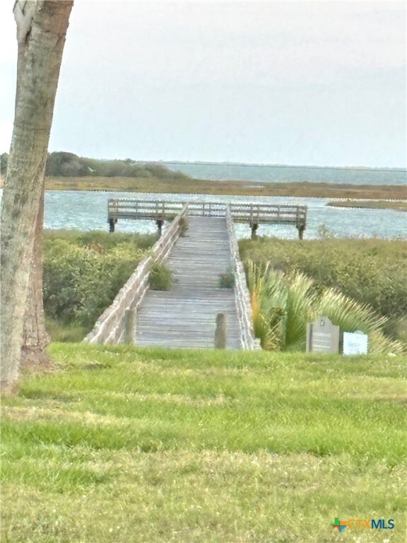 158 Chateau Way, Port O'Connor, TX 77982 - photo 7