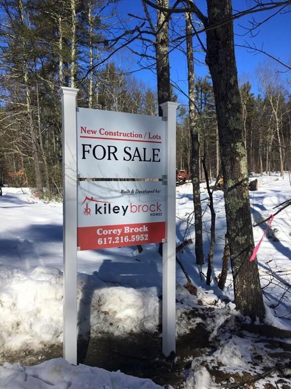 4 Pond St, Dunstable, MA 01827 - photo 2