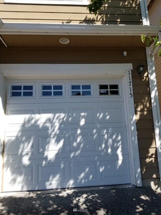 11715 12th Ave W, Everett, WA 98204 - photo 4