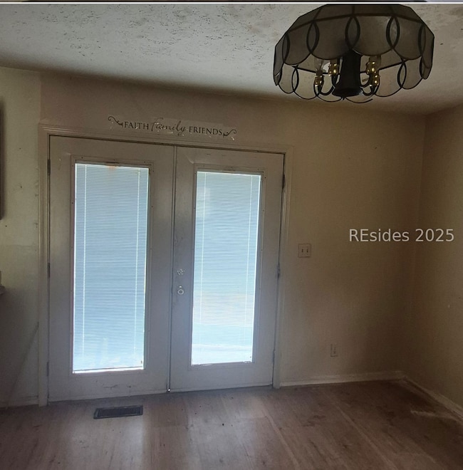 20868 S Carolina 3, Blackville, SC 29817 - photo 2