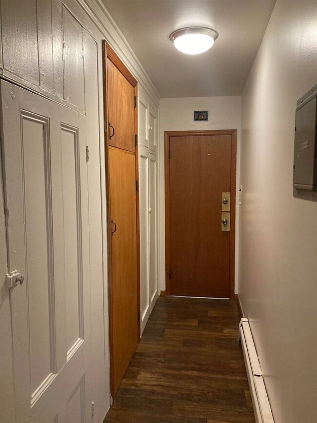 549 Newark Ave unit 3, Jersey City, NJ 07306 - photo 2