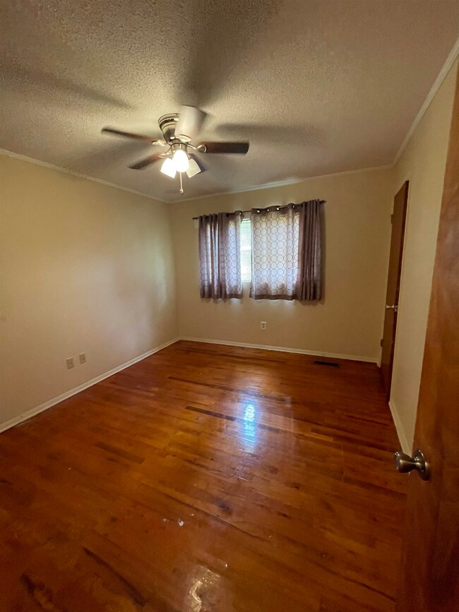 308 Schwall Rd, Havana, FL 32333 - photo 7