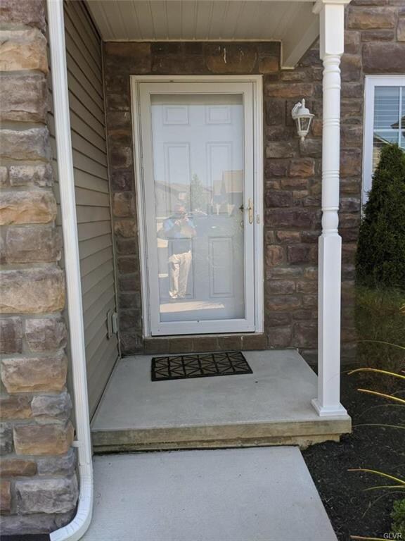 785 N Fork Dr, Easton, PA 18040 - photo 3