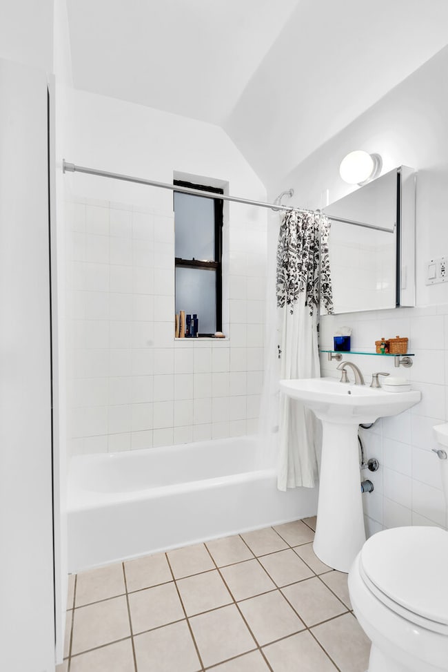 993 Amsterdam Ave unit 4B, New York, NY 10025 - photo 7