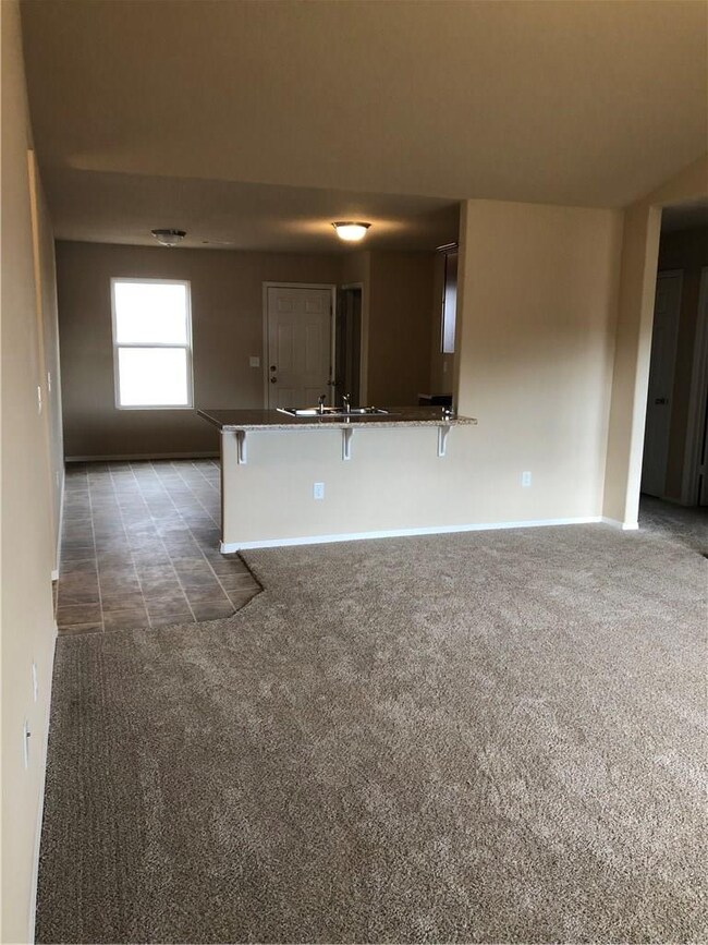 1000 Jessica Leigh St, Elkins, AR 72727 - photo 2