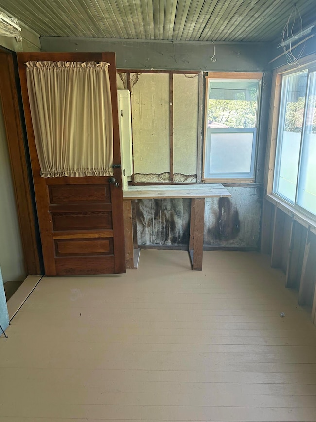 222 E Grant St, Clarinda, IA 51632 - photo 3