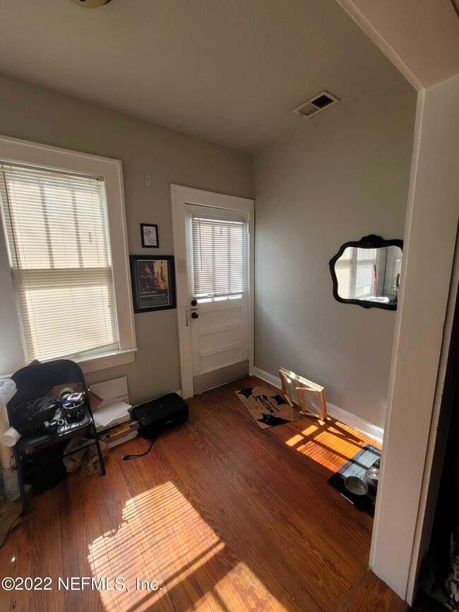 2987 Collier Ave unit 2987/2989, Jacksonville, FL 32205 - photo 3