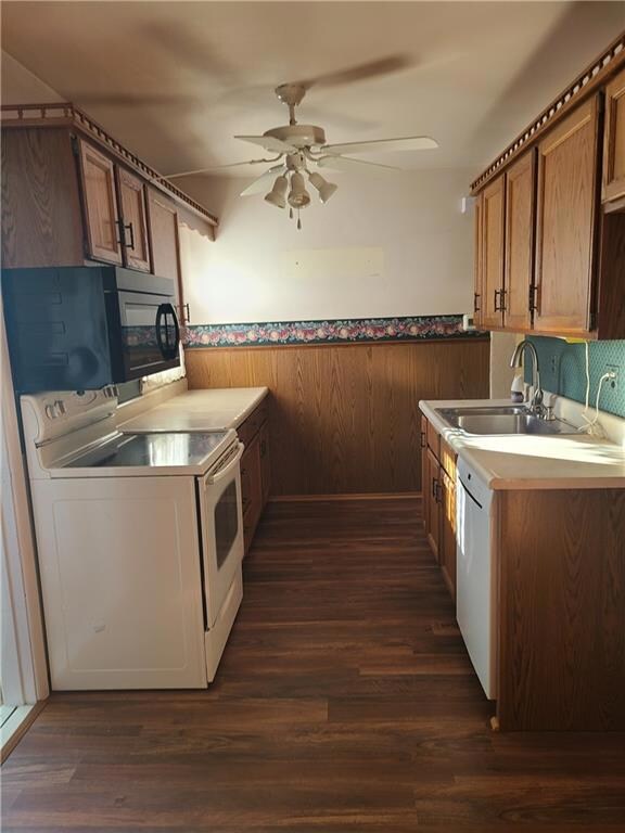 500 E 24th St S, Newton, IA 50208 - photo 4