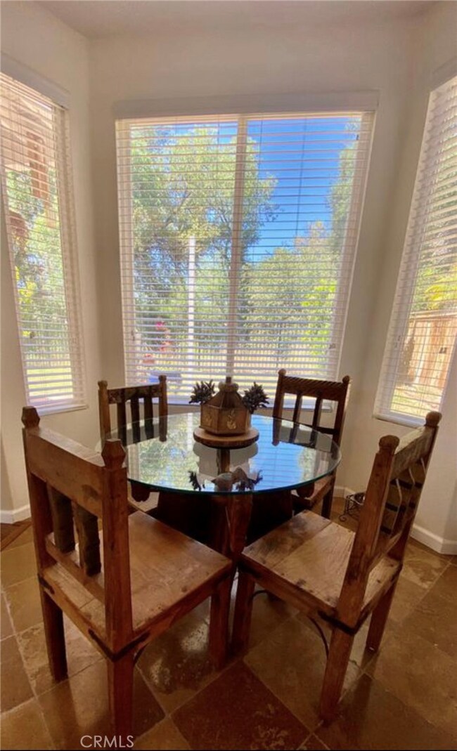 29658 Platanus Dr, Escondido, CA 92026 - photo 5