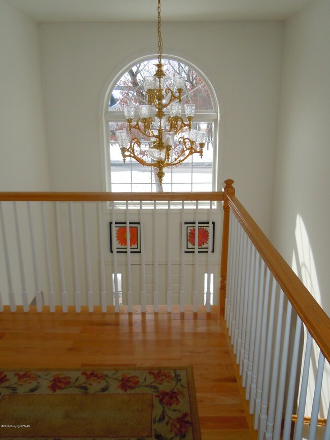 2 Story Foyer