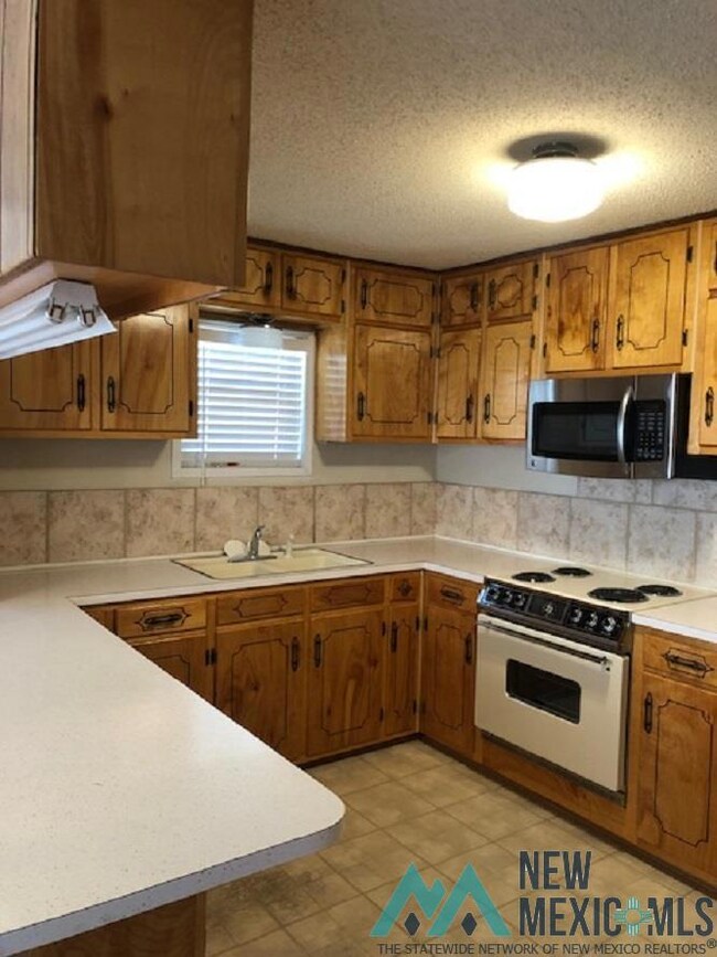 800 N Mckinley St, Hobbs, NM 88240 - photo 4