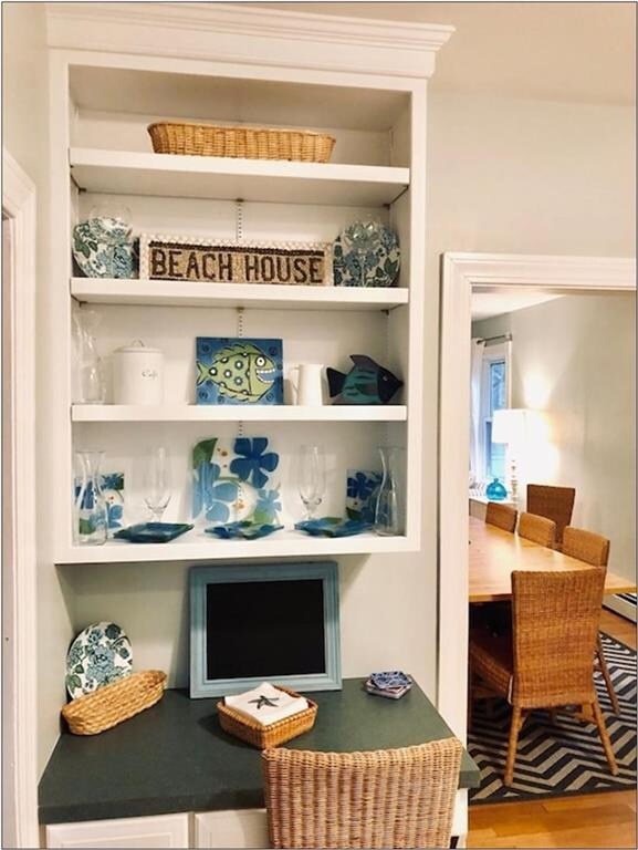 475 Woodruff Ave, Wakefield, RI 02879 - photo 5