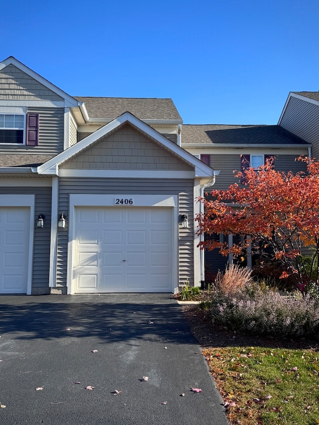 2406 Sheehan Dr, Naperville, IL 60564 - photo 2