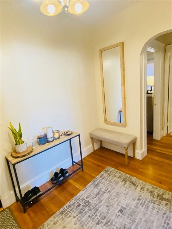 23 Breed St unit 8, Lynn, MA 01902 - photo 5