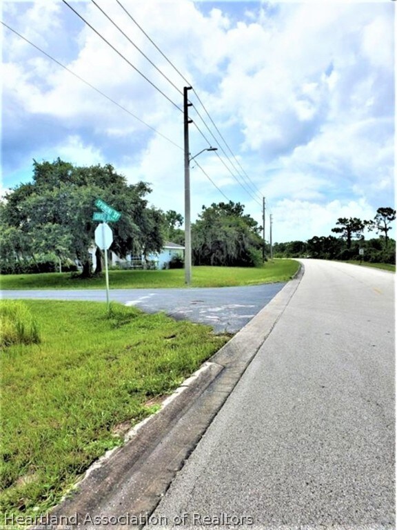 4908 Cortez Blvd unit 5A, Sebring, FL 33872 - photo 2