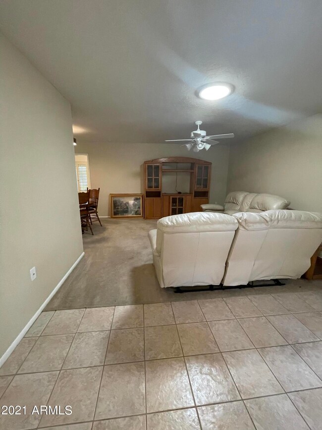 6BB86784-BCBD-4D5E-A31B-3AB34A773B63