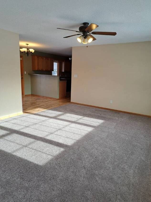 830 E 9th St, Chadron, NE 69337 - photo 3