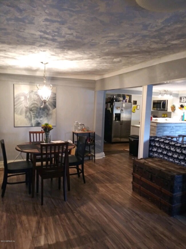 Great Room to Kitchen