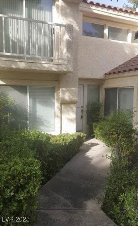 6974 Emerald Springs Ln, Las Vegas, NV 89113 - photo 3