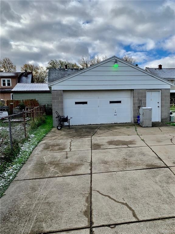 187 W Woodside Ave, Buffalo, NY 14220 - photo 3