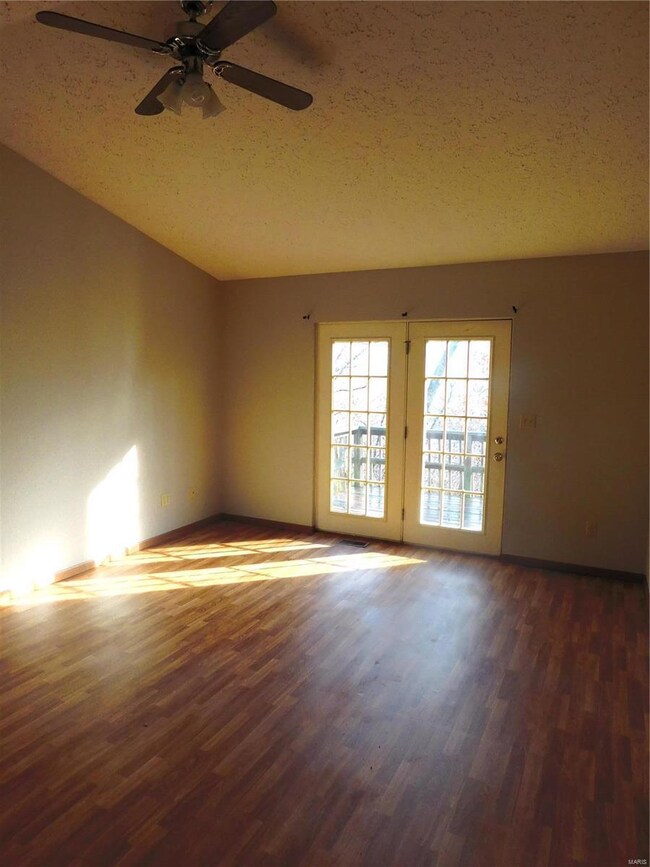 13625 Tassel Rd, Saint Robert, MO 65584 - photo 3