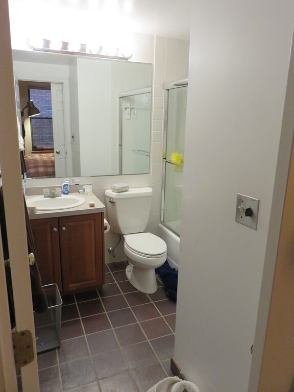 7 Henchman St unit 502, Boston, MA 02113 - photo 7