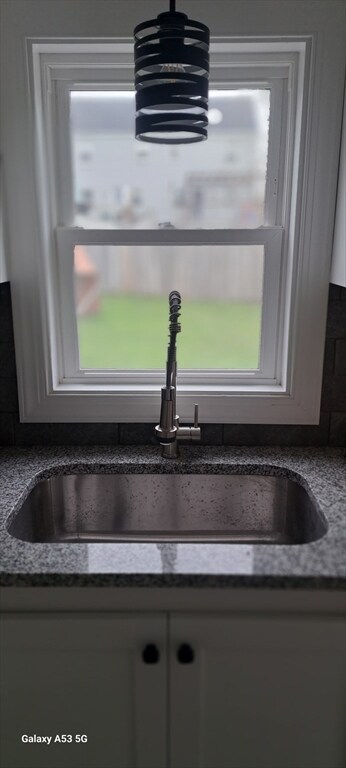 128 Uncatena Ave unit 1, Worcester, MA 01606 - photo 7