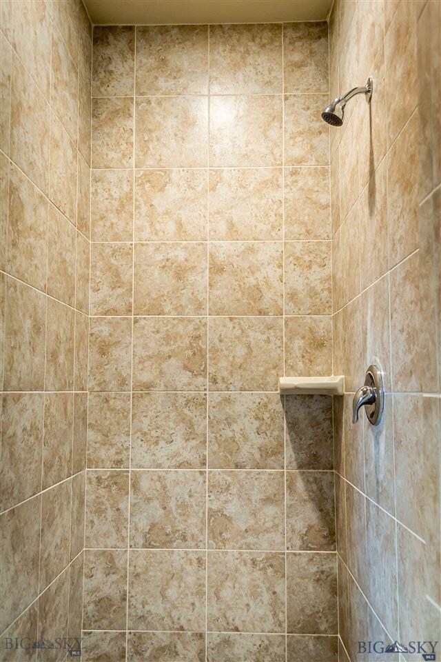 127 E Front St, Three Forks, MT 59752 - photo 6