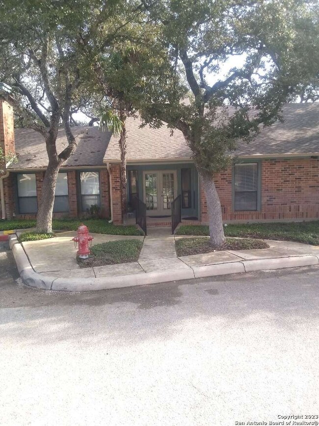 4839 Brandeis St unit 1113, San Antonio, TX 78249 - photo 2