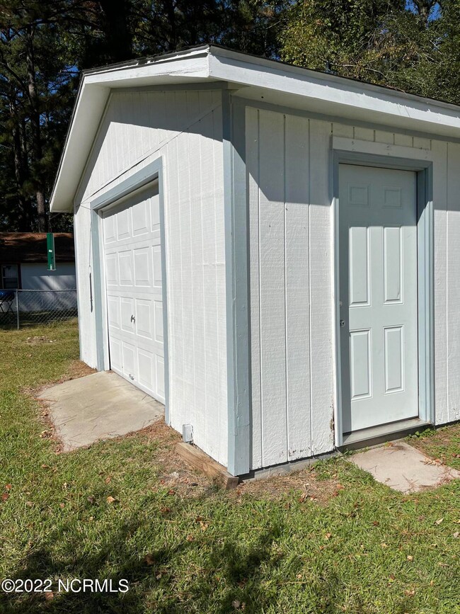 E25F9457-39A7-478B-8E7A-991424838849