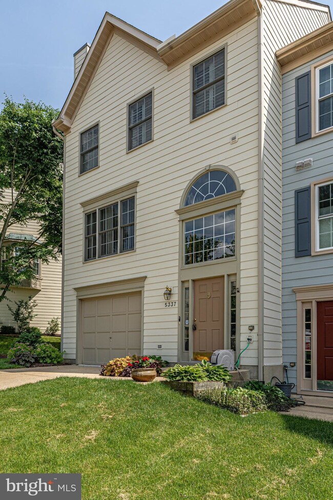 5337 Tarkington Place, Columbia, MD 21044 - photo 3