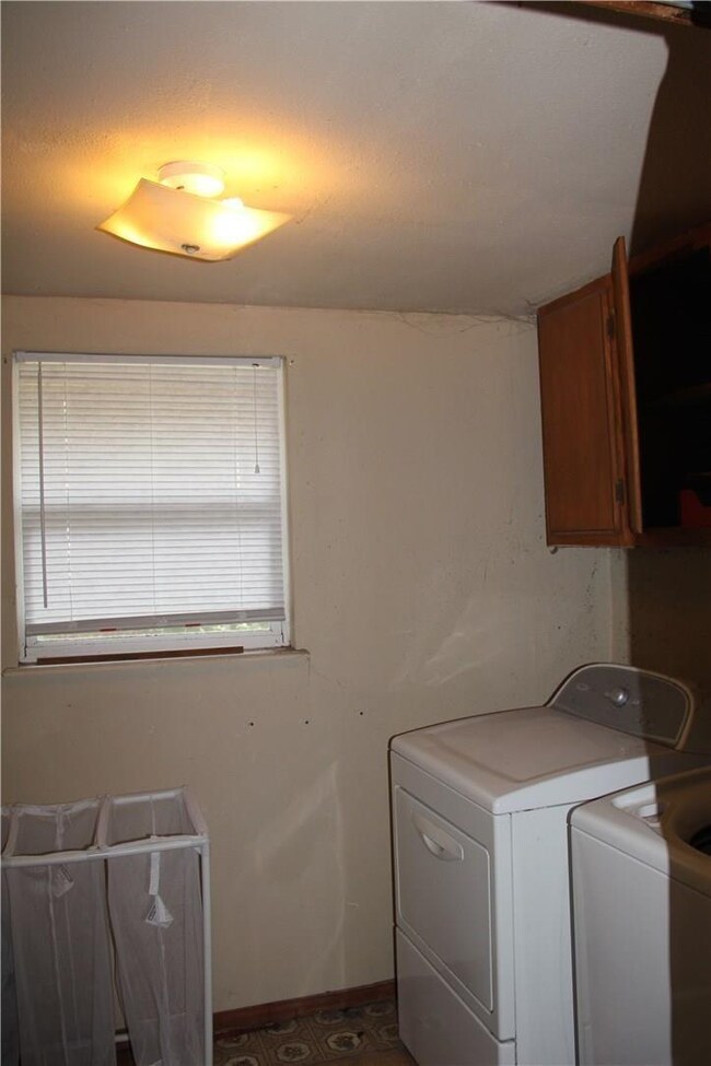 5911 Laundry