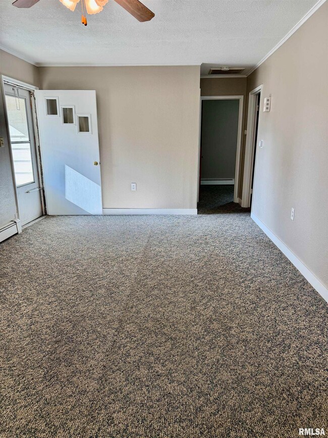 1406 25th Ave S, Clinton, IA 52732 - photo 6