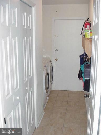 5974 Camelback Ln, Columbia, MD 21045 - photo 2