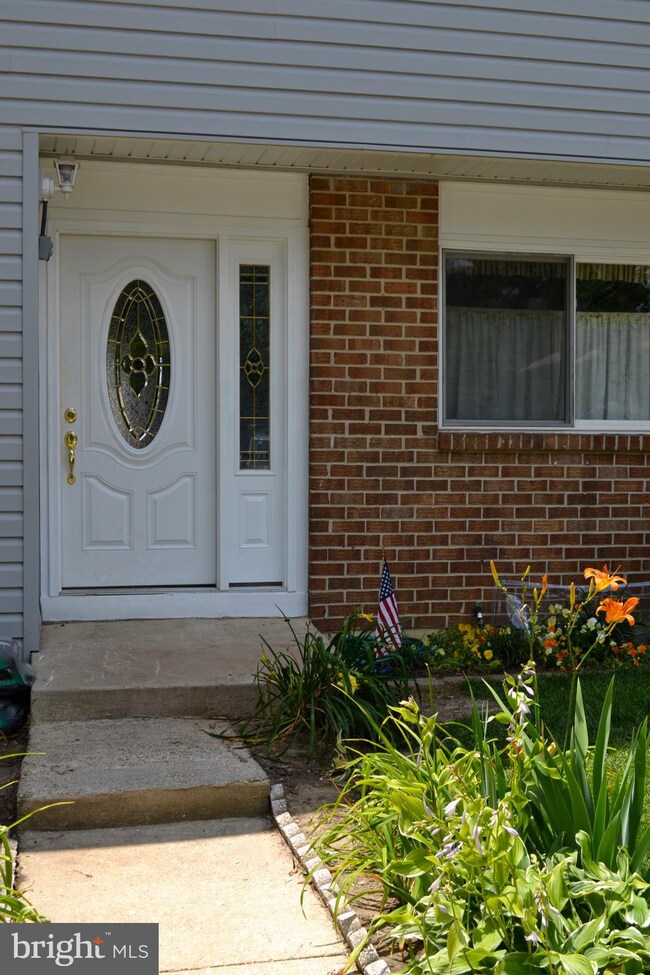 1643 New Windsor Ct, Crofton, MD 21114 - photo 5