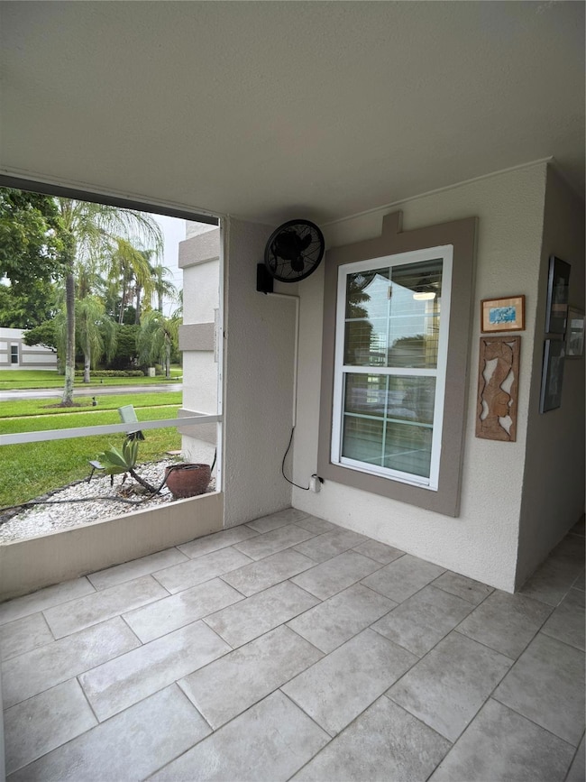 9245 Flynn Cir unit 8, Boca Raton, FL 33496 - photo 5