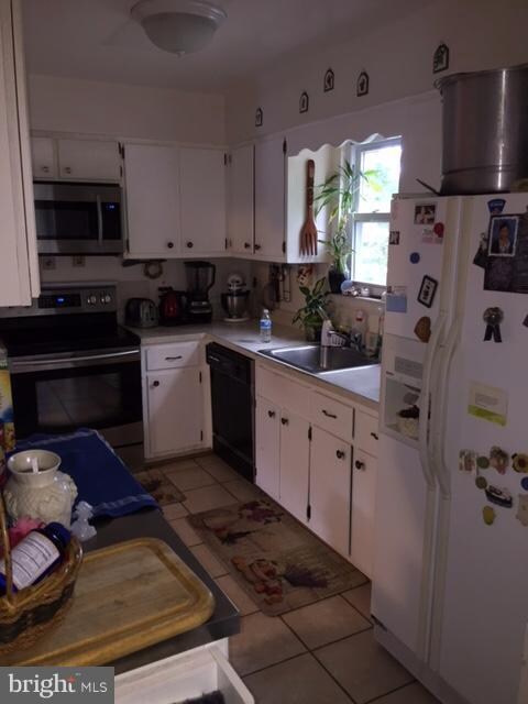 8240 Wycliffe Ct, Manassas, VA 20109 - photo 7