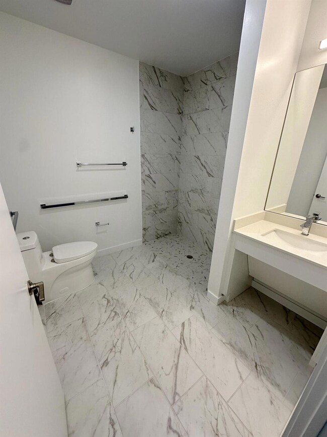 2121 Broward Ave unit 431, West Palm Beach, FL 33407 - photo 5