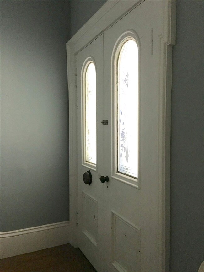 32 Clarendon Ave, West Rutland, VT 05777 - photo 4