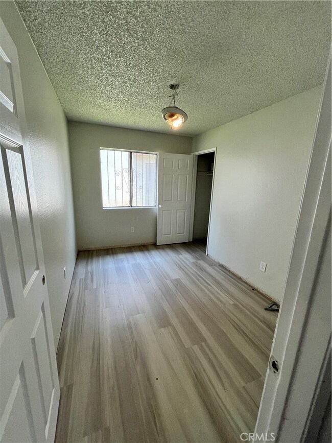 863 E 120th St unit 2, Los Angeles, CA 90059 - photo 3