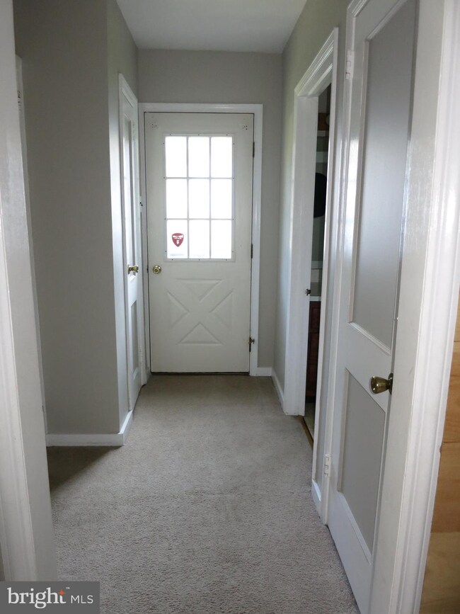 1014 Unit B Quarry Rd, Perkasie, PA 18944 - photo 6