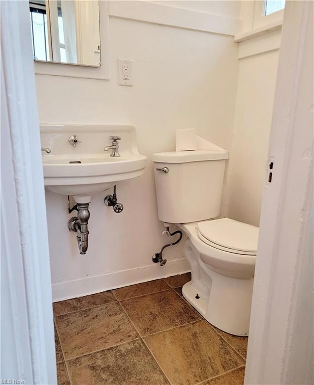1/2 Bath