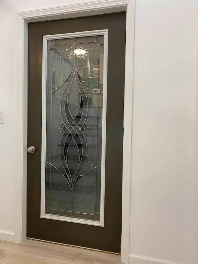 front door<|><|>